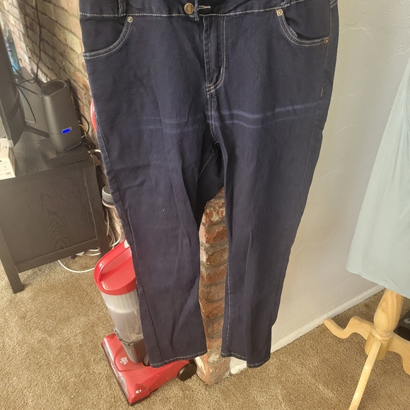 Day Dreaming Denim Jumpsuit - Picture 8 of 9